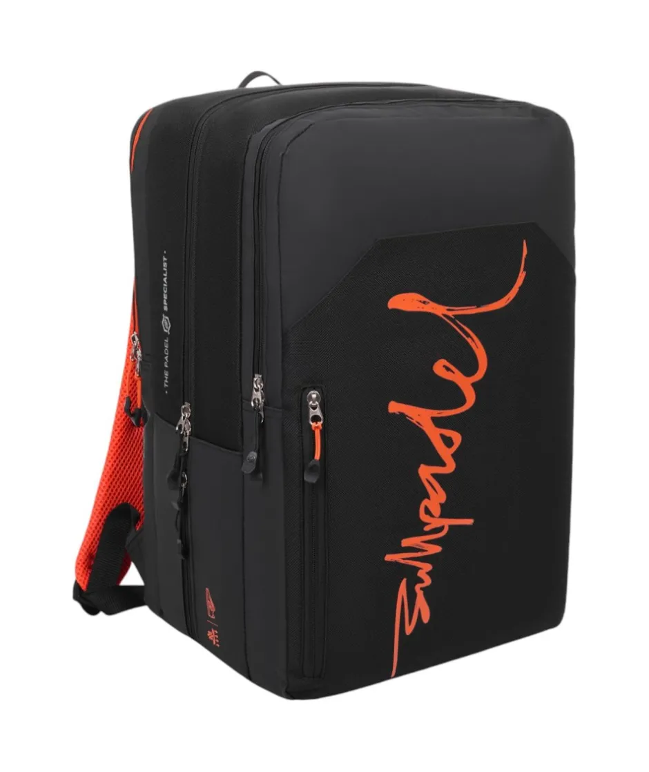 Outlet Bullpadel MOCHILA BPM25008 IONIC NEGRO