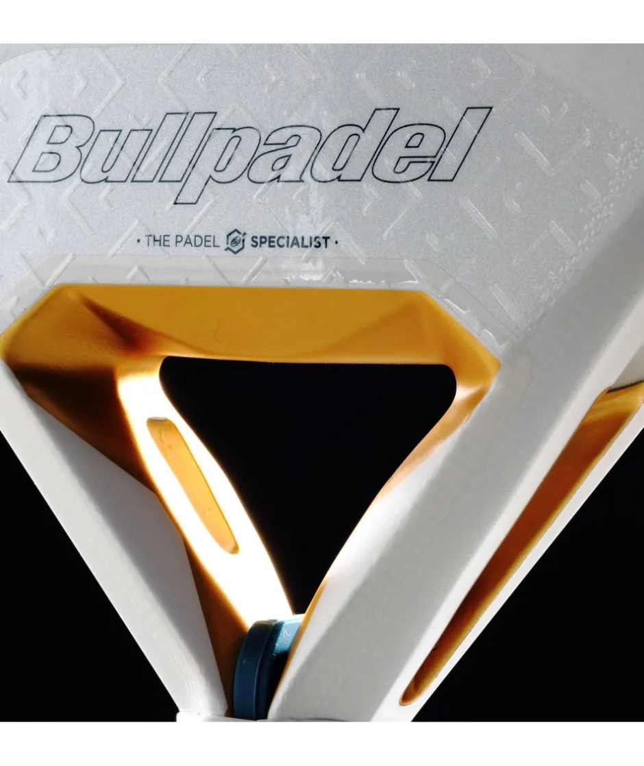 Best Bullpadel PALA PEARL 26